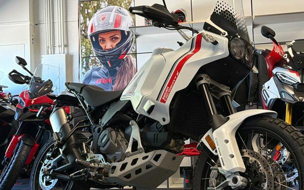 2025 Ducati DesertX