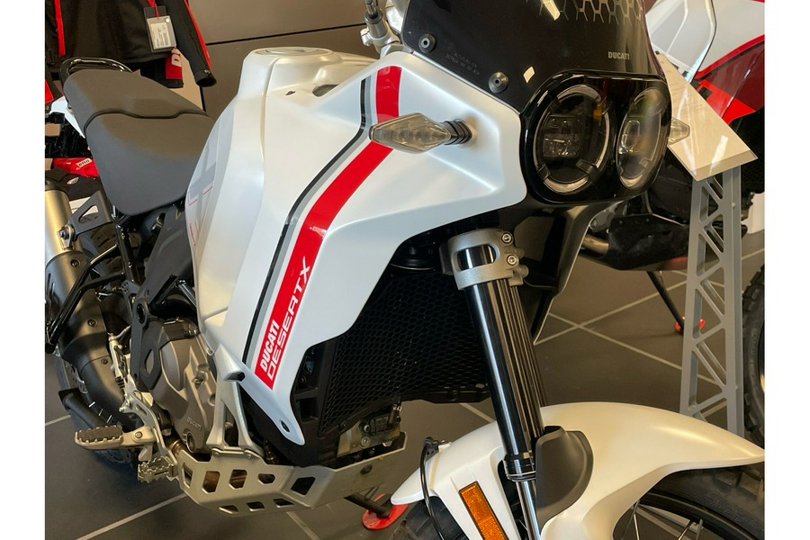 2025 Ducati DesertX
