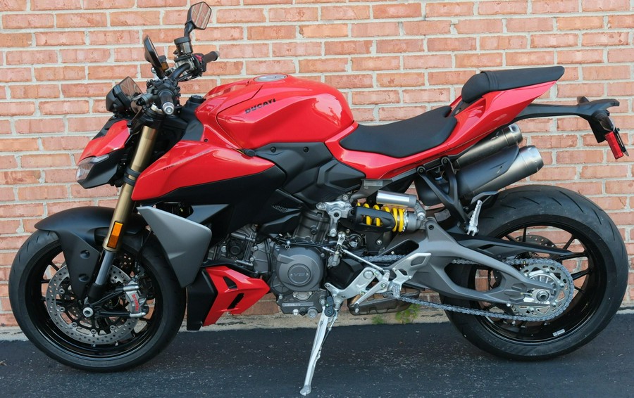 2025 Ducati Streetfighter V2