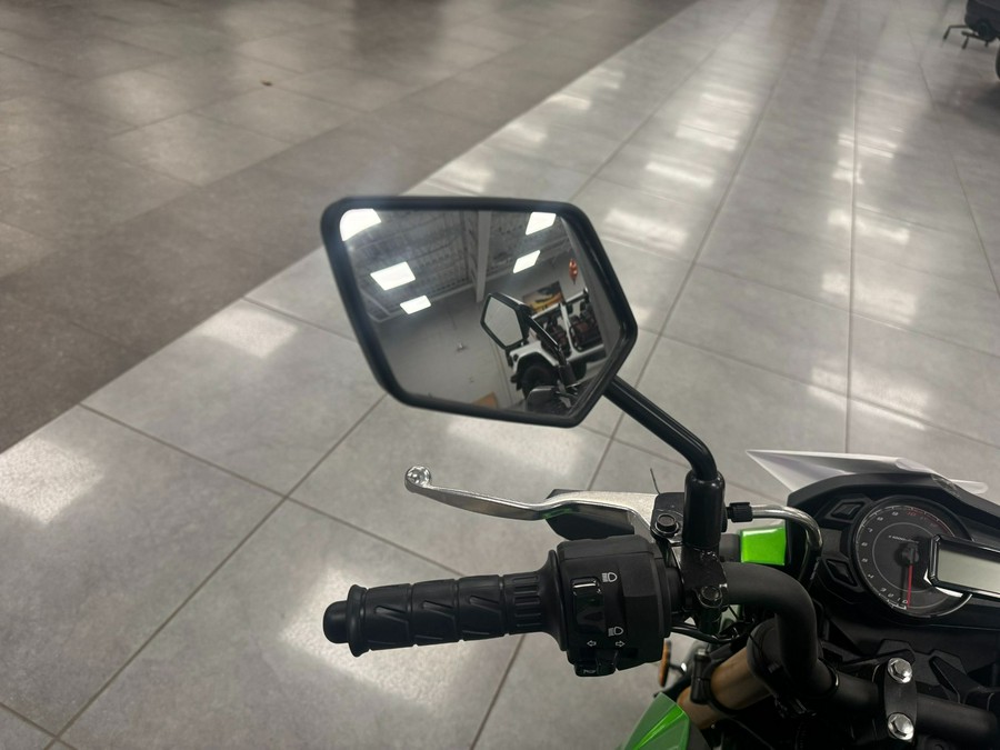 2024 Kawasaki Z125 Pro