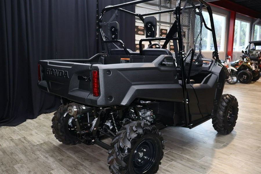 2025 Honda Pioneer 700 Deluxe