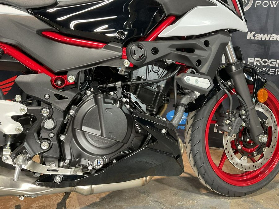 2026 Kawasaki Z500 SE ABS