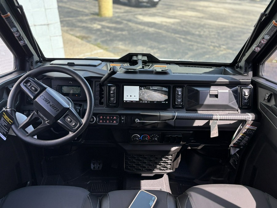 2026 Can-AM DEFENDER MAX LTD HD11
