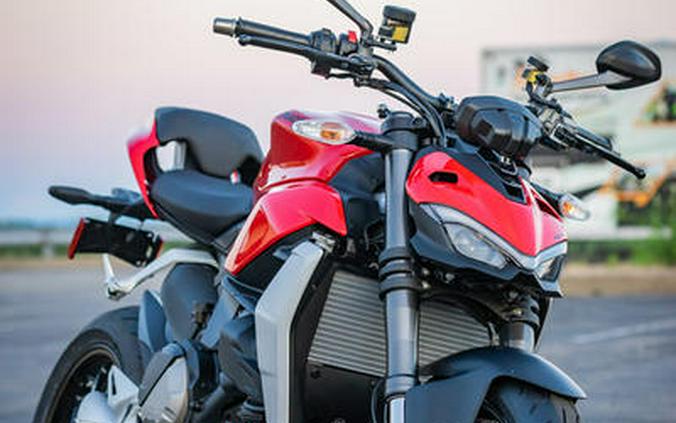 2023 Ducati Streetfighter V2 Ducati Red