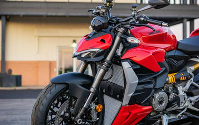 2023 Ducati Streetfighter V2 Ducati Red