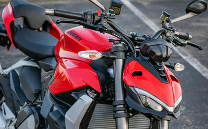 2023 Ducati Streetfighter V2 Ducati Red