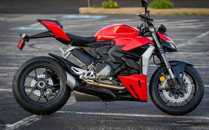 2023 Ducati Streetfighter V2 Ducati Red