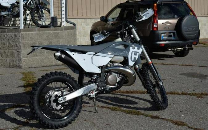 2024 Husqvarna® TE 300 Pro