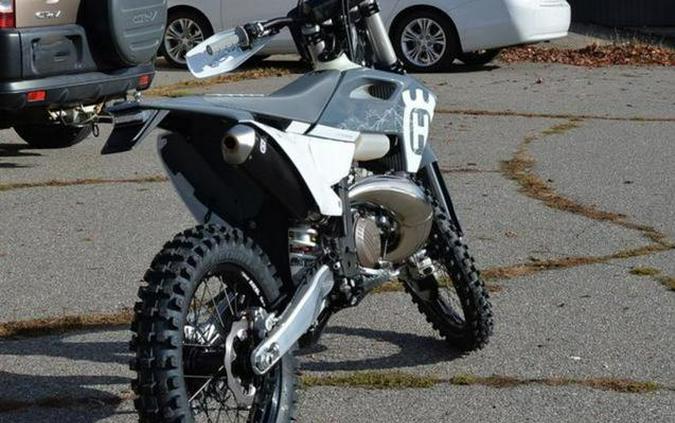 2024 Husqvarna® TE 300 Pro