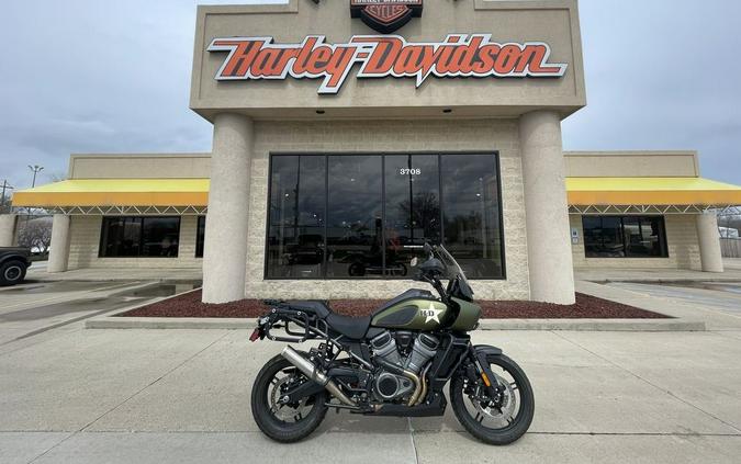 2022 Harley-Davidson® RA1250S - Pan America™ 1250 Special