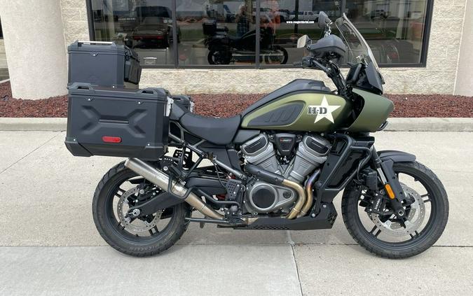 2022 Harley-Davidson® RA1250S - Pan America™ 1250 Special