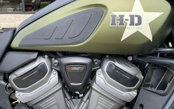 2022 Harley-Davidson® RA1250S - Pan America™ 1250 Special