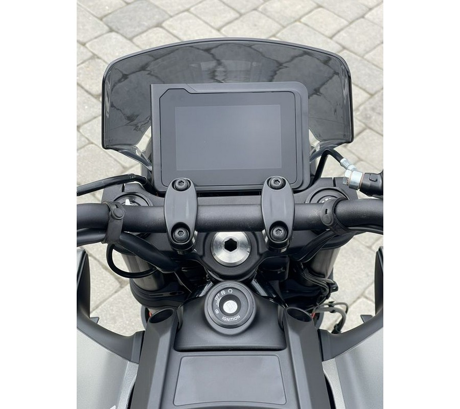 2024 Husqvarna® Svartpilen 401