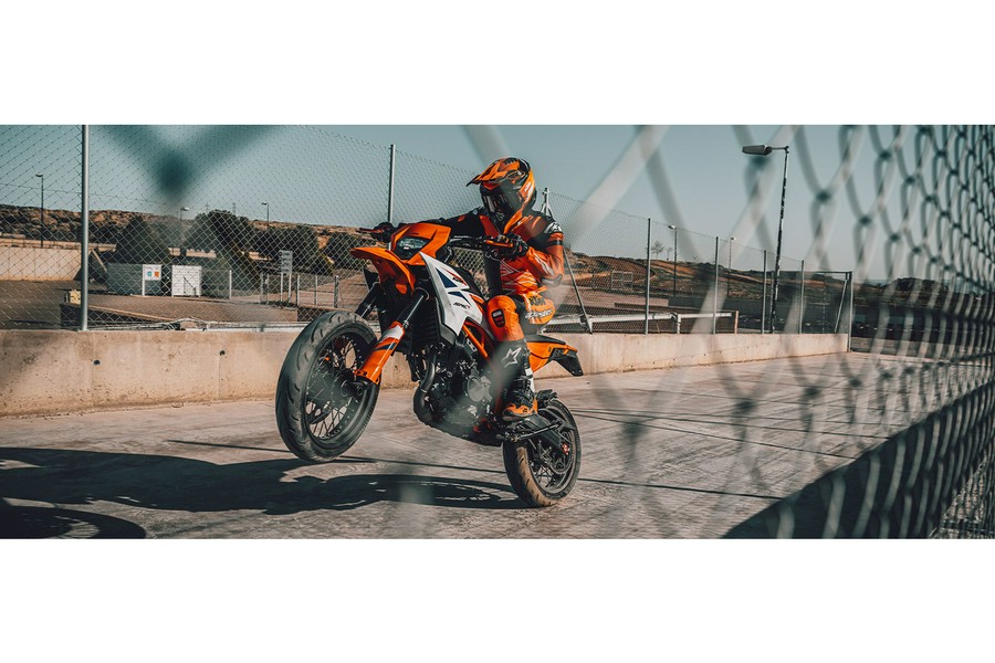 2025 KTM SMC 390 R