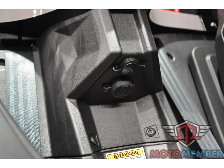 2026 Slingshot R Manual
