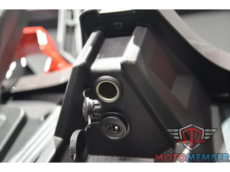 2026 Slingshot R Manual