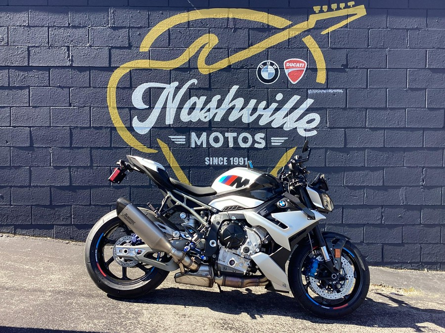 2026 BMW M 1000 R