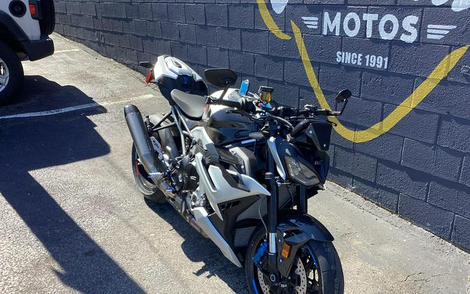 2026 BMW M 1000 R