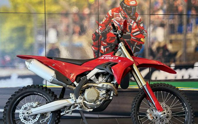 2026 Ducati DESMO 450 EDX