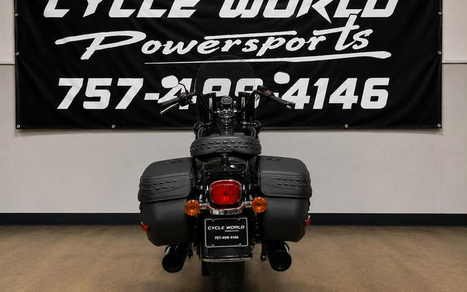 2025 Harley-Davidson® FLHC - Heritage Classic