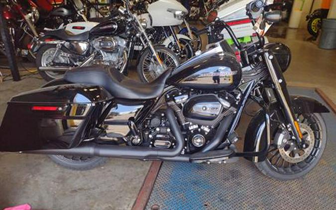 2017 Harley-Davidson Road King®