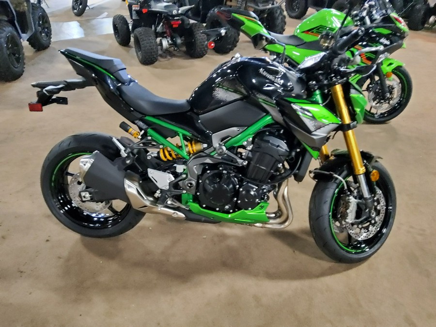 2024 Kawasaki Z900 SE ABS