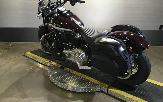 2021 Harley-Davidson® FLSL - Softail Slim®