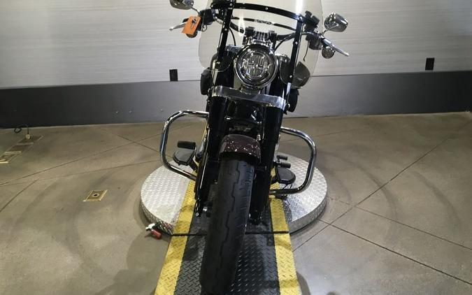 2021 Harley-Davidson® FLSL - Softail Slim®