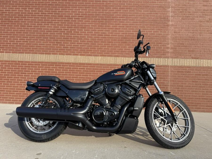 RH975S 2025 Nightster™ Special