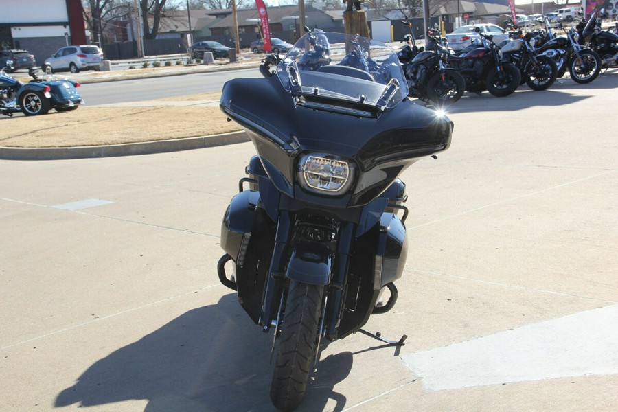 2026 Harley-Davidson Street Glide Limited Vivid Black - Black Finish