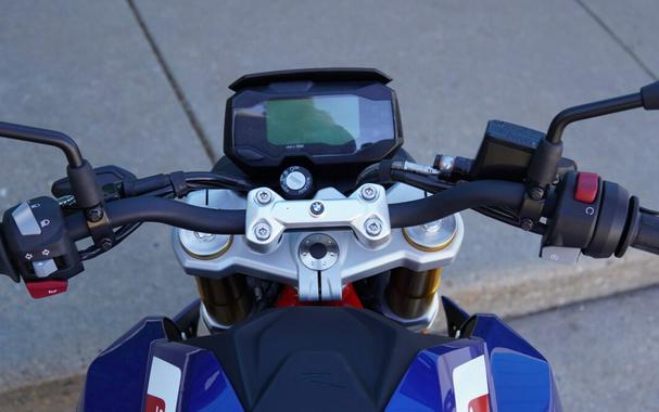 2024 BMW Motorrad G 310 R