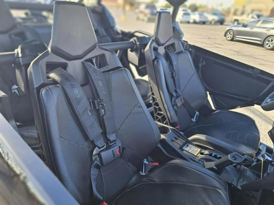 2026 Can-Am® Maverick X3 Max X RS Turbo RR Triple Black_4.5 in