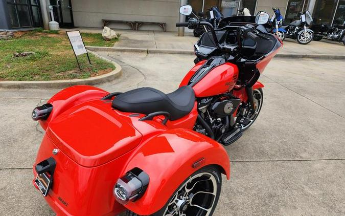 2026 Harley-Davidson® FLTRT - Road Glide® 3