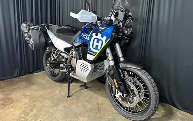 2023 Husqvarna Norden 901 Expedition