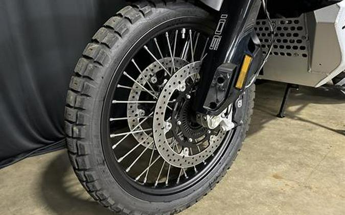 2023 Husqvarna Norden 901 Expedition