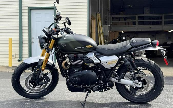 2026 Triumph Scrambler 900 Matt khaki green