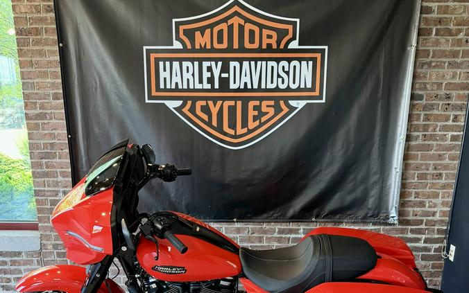 2026 Harley-Davidson Street Glide Blood Orange Black Trim