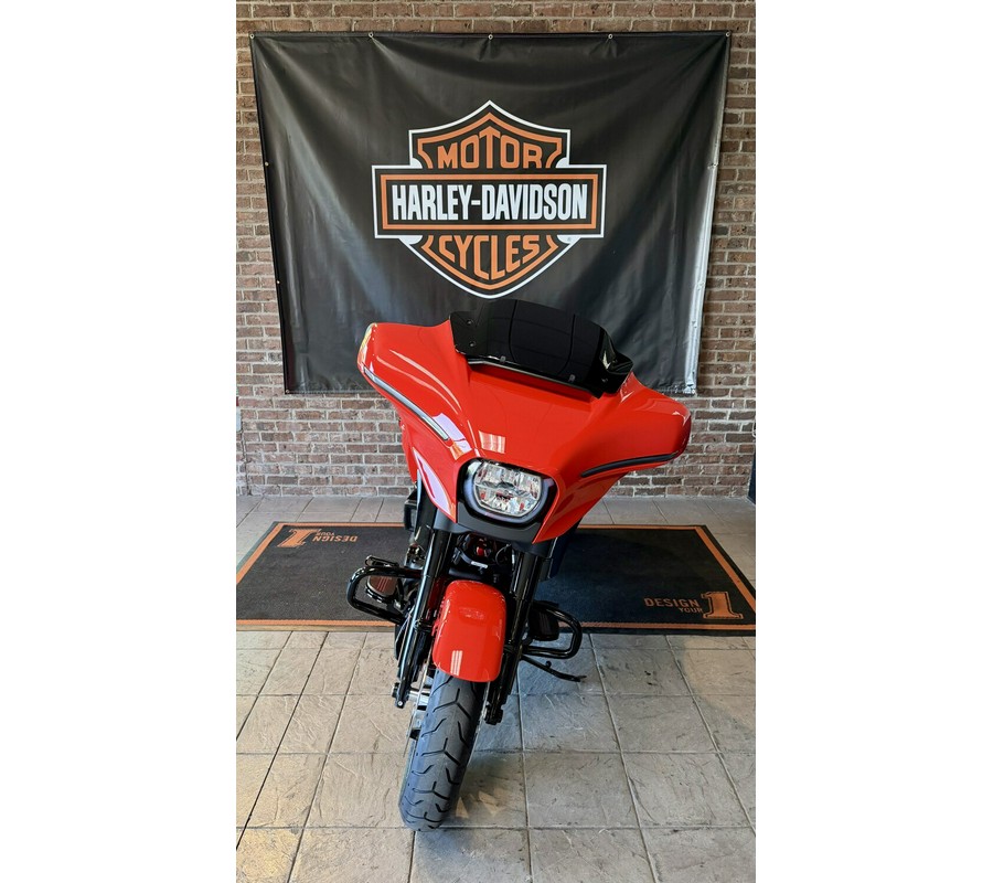 2026 Harley-Davidson Street Glide Blood Orange Black Trim