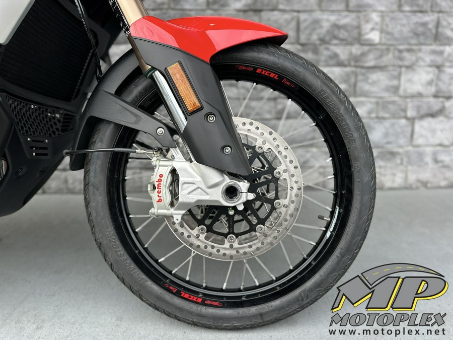 2025 MV Agusta Enduro Veloce