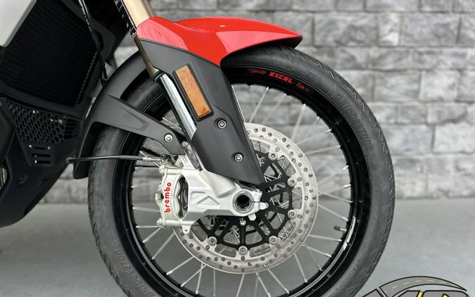 2025 MV Agusta Enduro Veloce