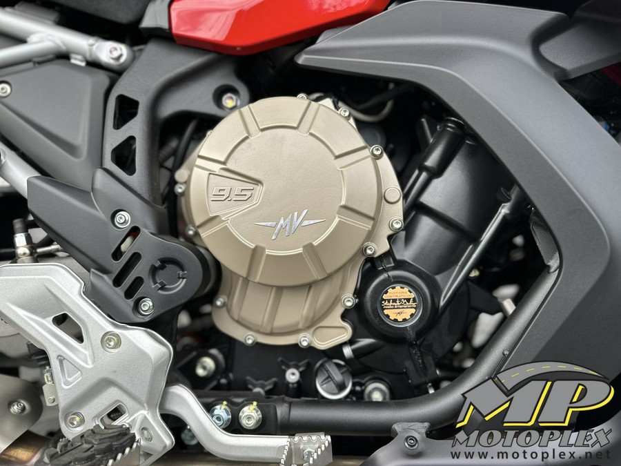 2025 MV Agusta Enduro Veloce