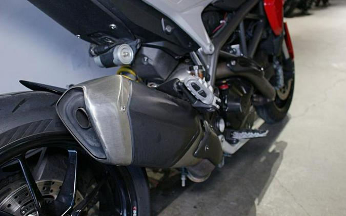 2016 Ducati Hyperstrada 939 Red