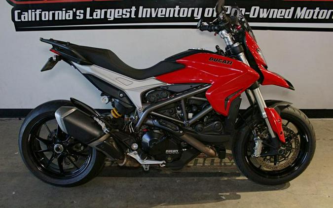 2016 Ducati Hyperstrada 939 Red