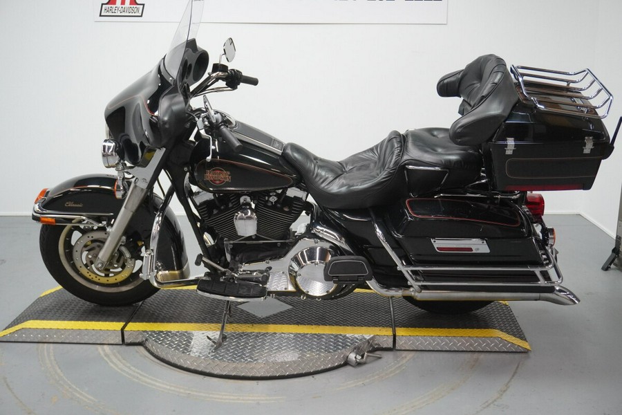 2001 Harley-Davidson® Electra Glide® Classic Black