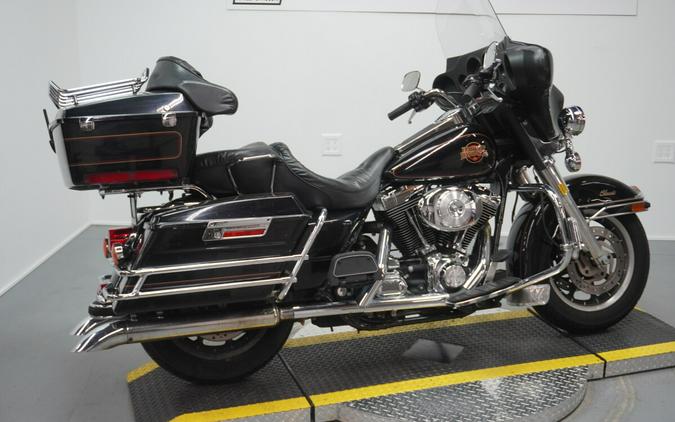 2001 Harley-Davidson® Electra Glide® Classic Black