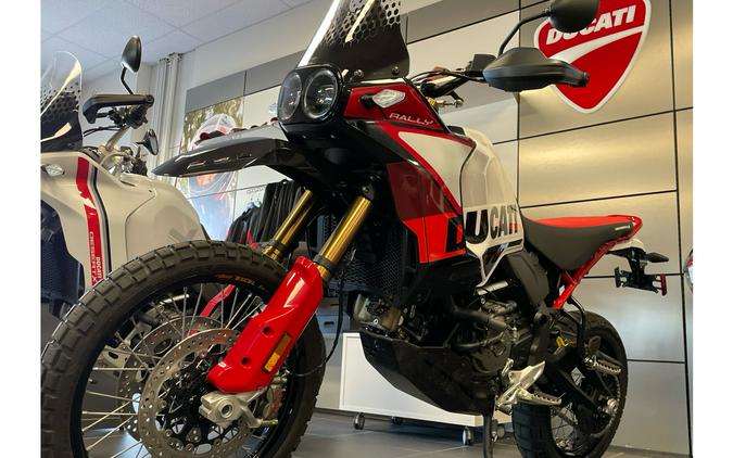 2025 Ducati DesertX Rally