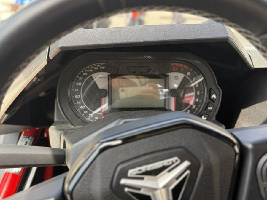 2024 Polaris SLINGSHOT R