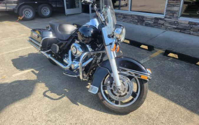 2011 Harley-Davidson Police Road King®