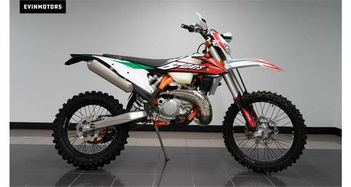 KTM 300 XC-W TPI Six Days motorcycles 