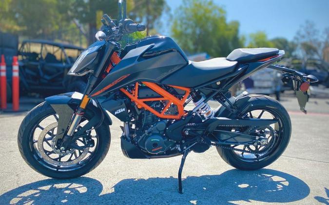 2023 KTM 390 Duke